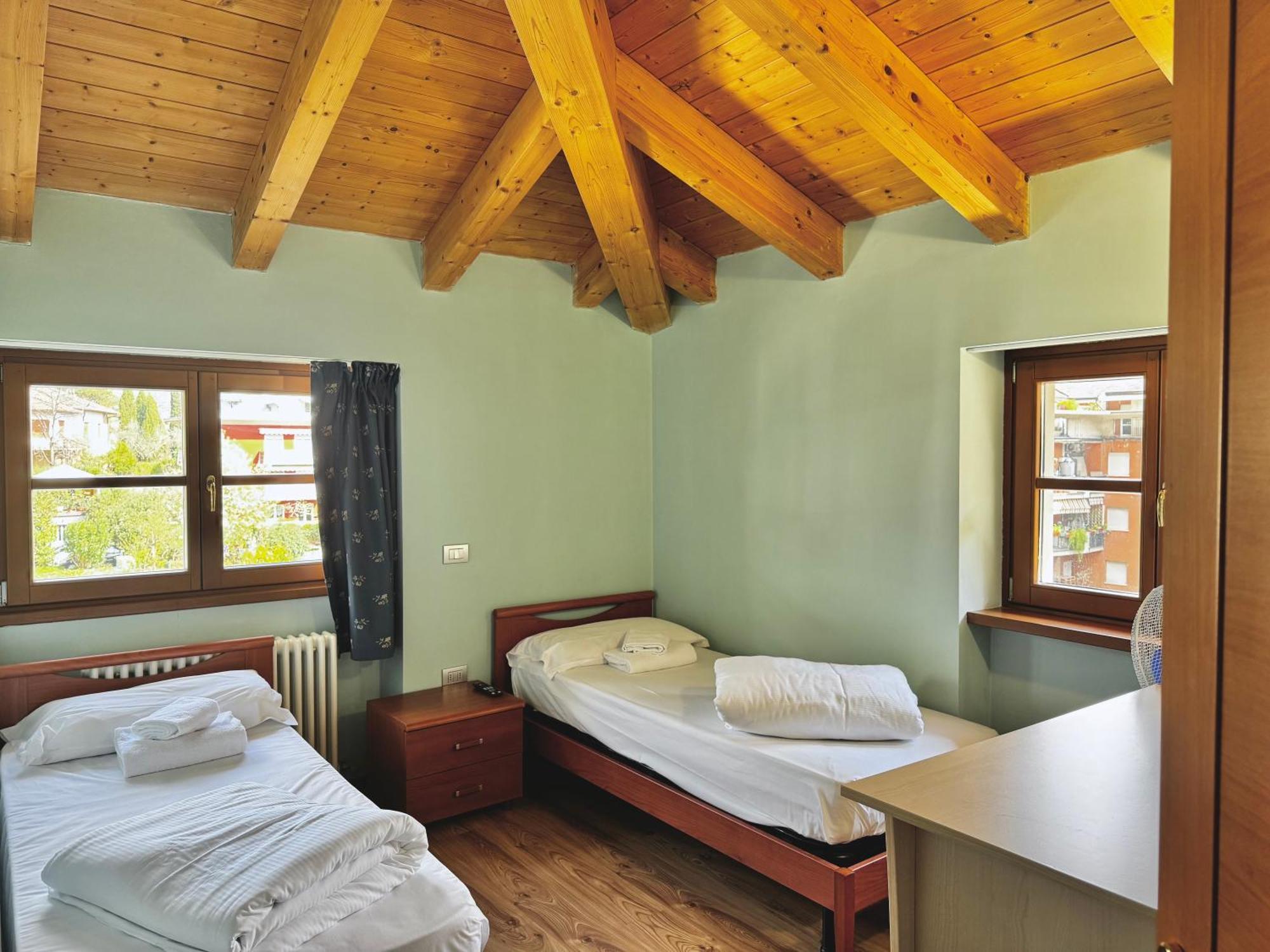 Sweet Spot Aparthotel Riva del Garda Exterior photo